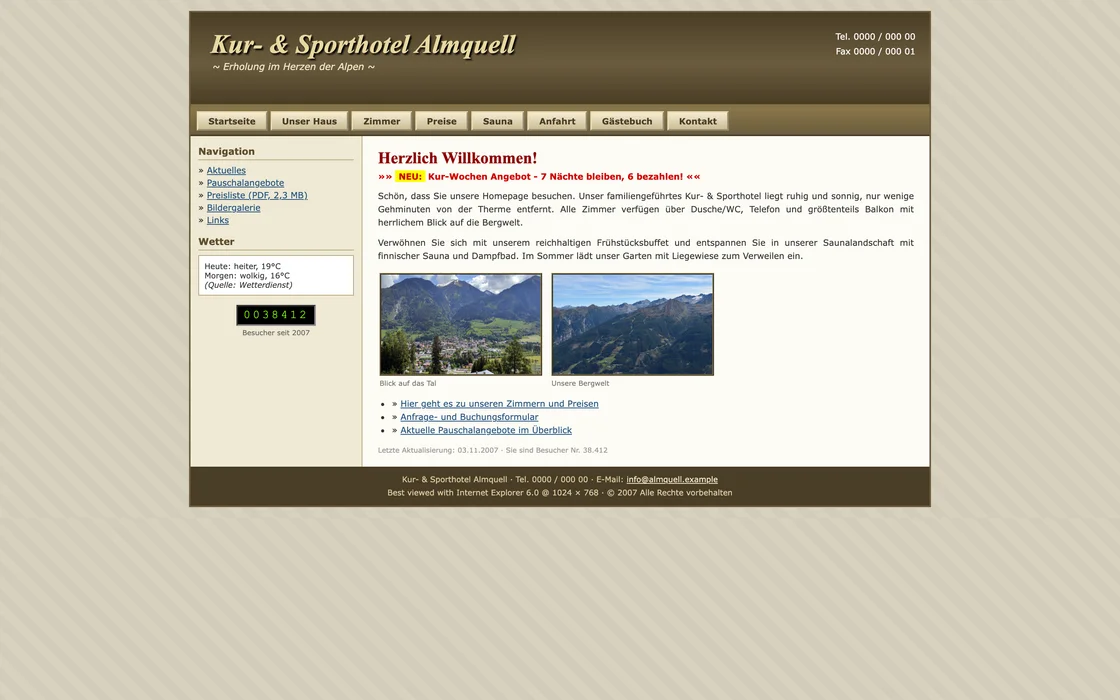 A cluttered brown and gold hotel website from 2007 with a visitor counter